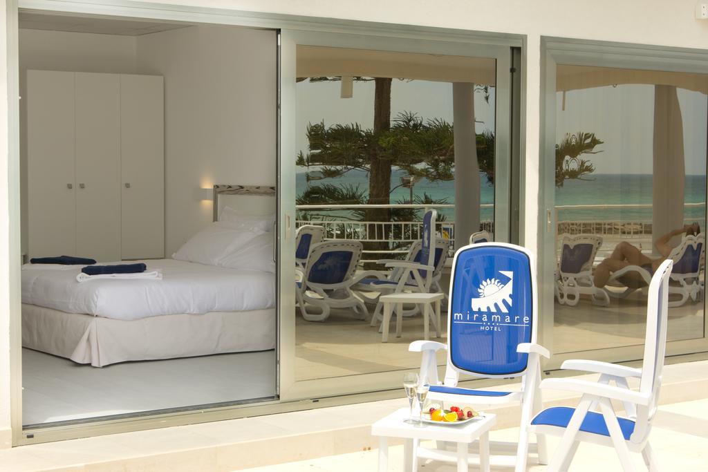 Hotel Miramare Marina di Ragusa Oda fotoğraf