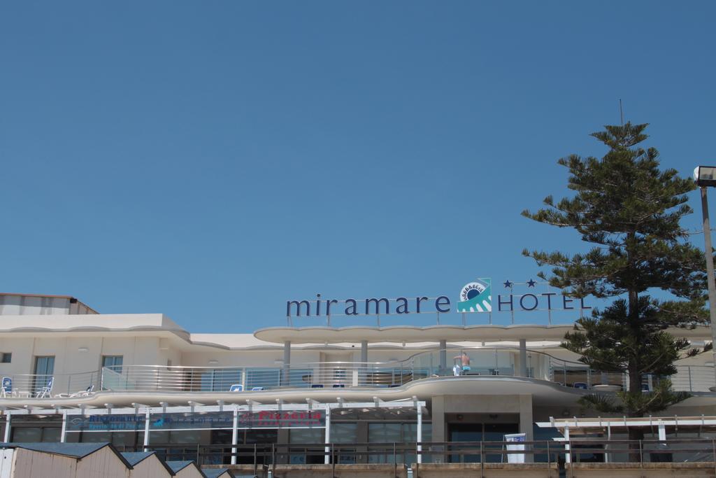 Hotel Miramare Marina di Ragusa Oda fotoğraf